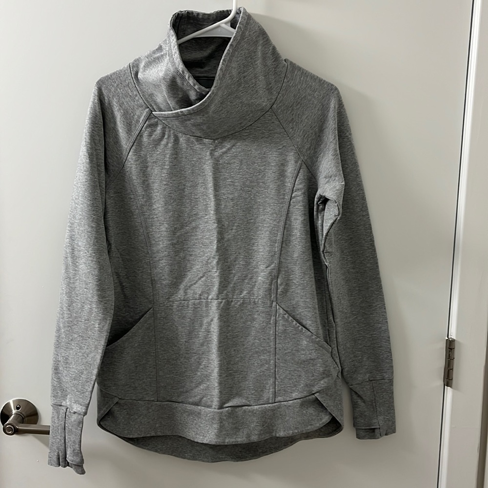 Athleta sweatshirt